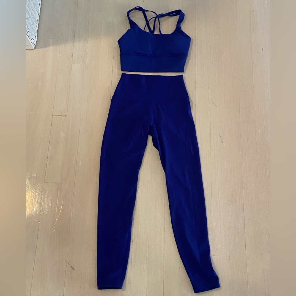 CRZ Yoga Bra Butterlift Leggings Set Waves Blue XXS NWOT